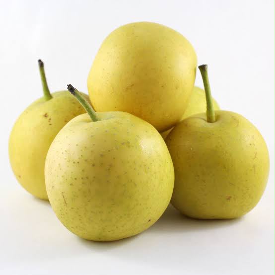 Pear ( নাশপাতি ) nashpati